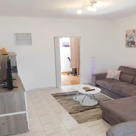 Andrija In Zadar, 50m From The Beach Apartman *
